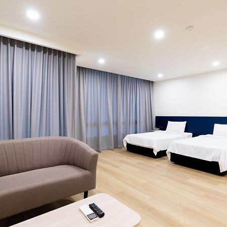 Ca Hotel And Residence Phuket - Sha Extra Plus Dış mekan fotoğraf