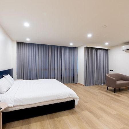 Ca Hotel And Residence Phuket - Sha Extra Plus Dış mekan fotoğraf