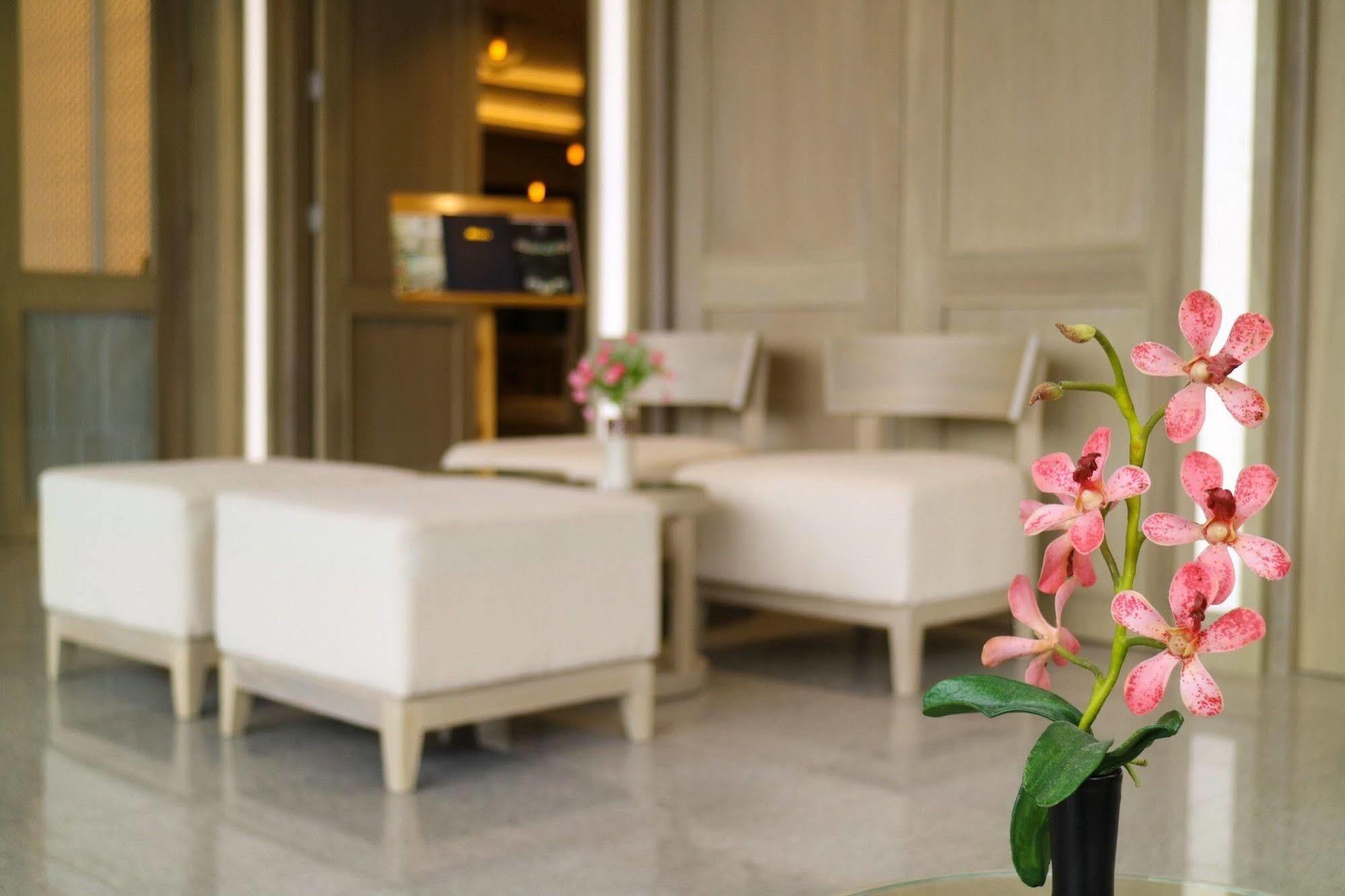 Ca Hotel And Residence Phuket - Sha Extra Plus Dış mekan fotoğraf