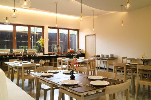 Ca Hotel And Residence Phuket - Sha Extra Plus Dış mekan fotoğraf